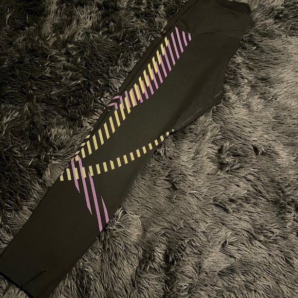 Nike Leggings - Picture 3 of 7